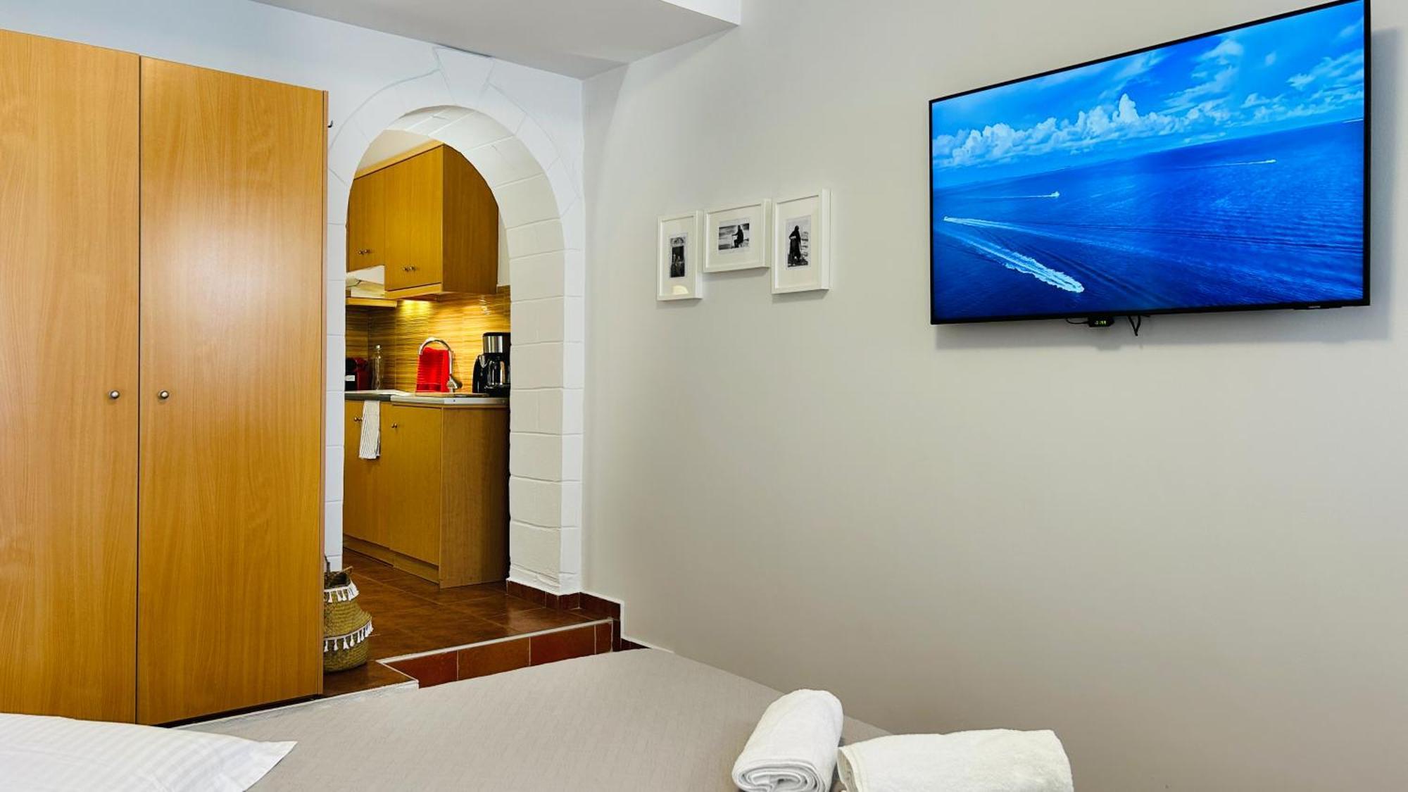 Annaview Apartments & Suites Plakiás Quarto foto